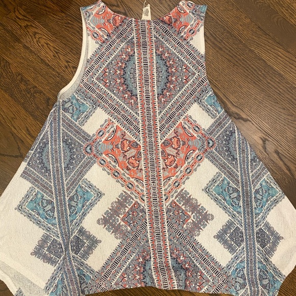 Dressy/casual Tank top - Picture 3 of 4